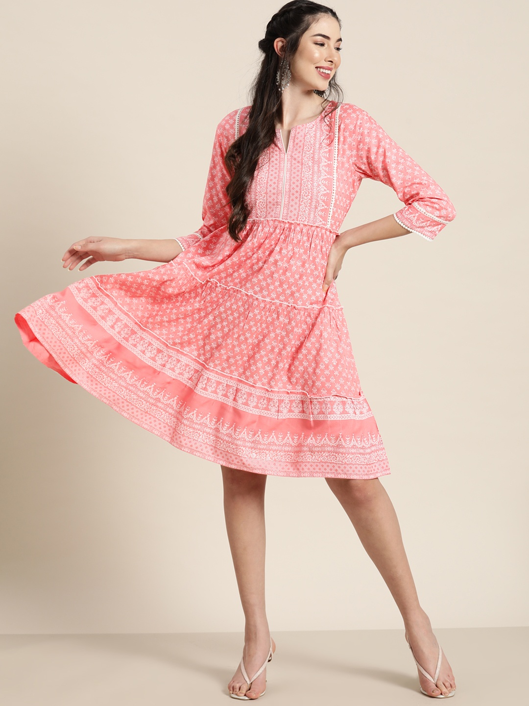 

Juniper Women Pink Ethnic Motifs Printed Yoke Design Tiered A-Line Dress
