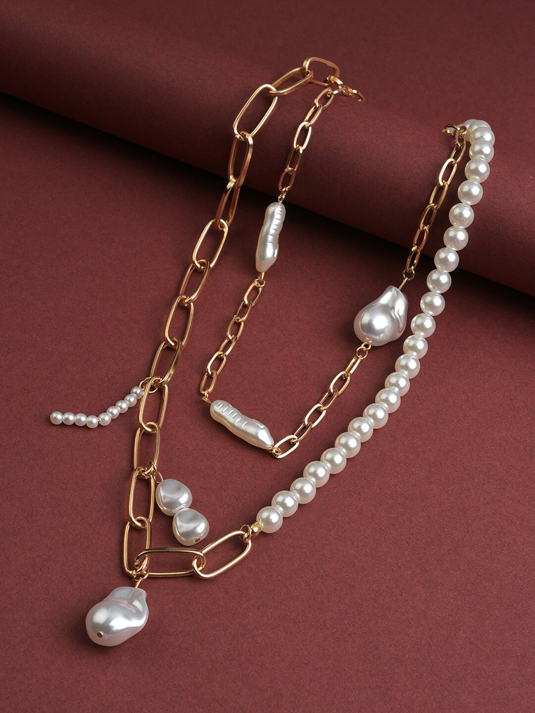 

SOHI Gold-Toned & White Brass Gold-Plated Layered Chain