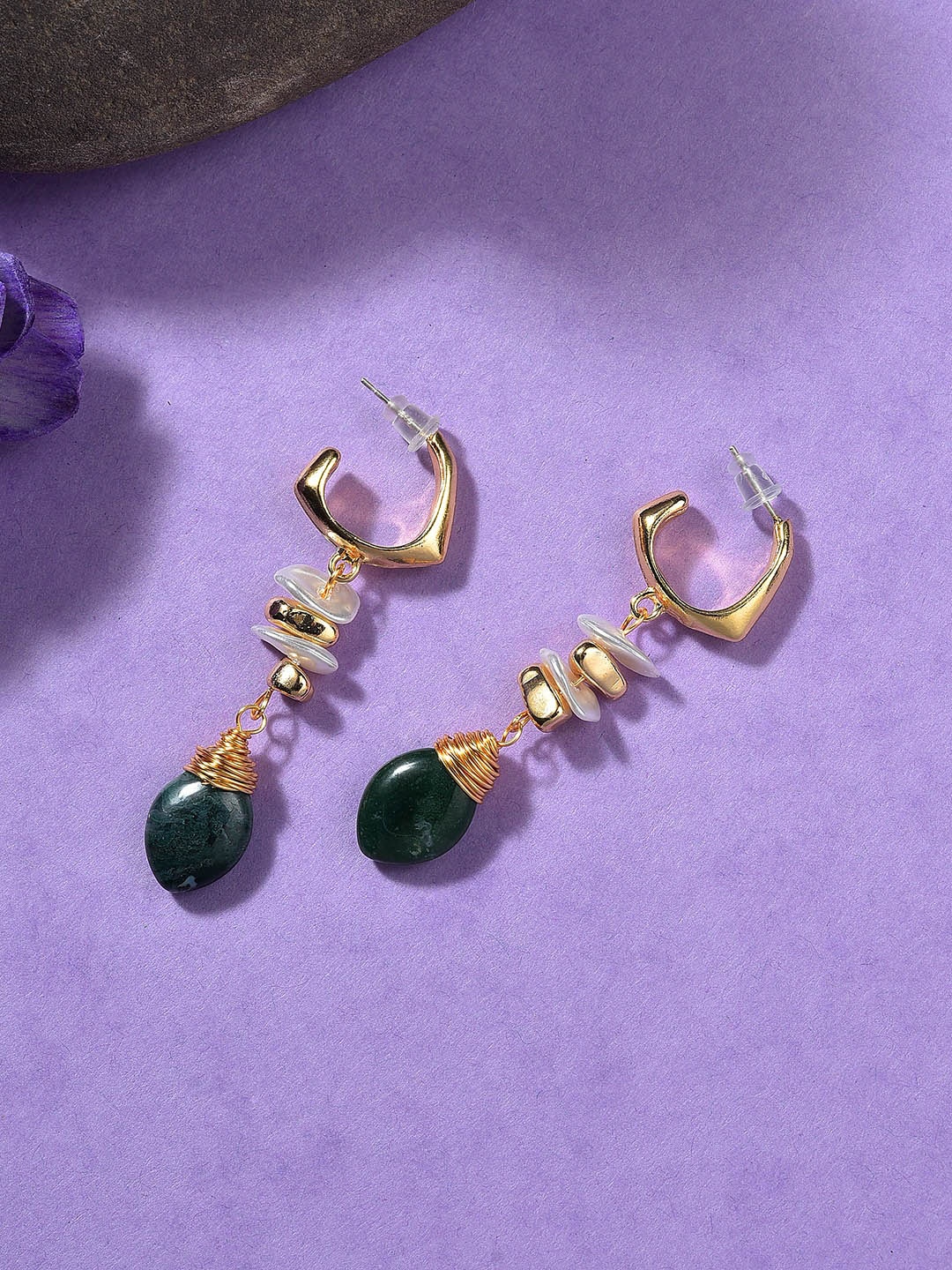 

SOHI Gold-Plated Green & White Pearl Beaded Contemporary Drop Earrings