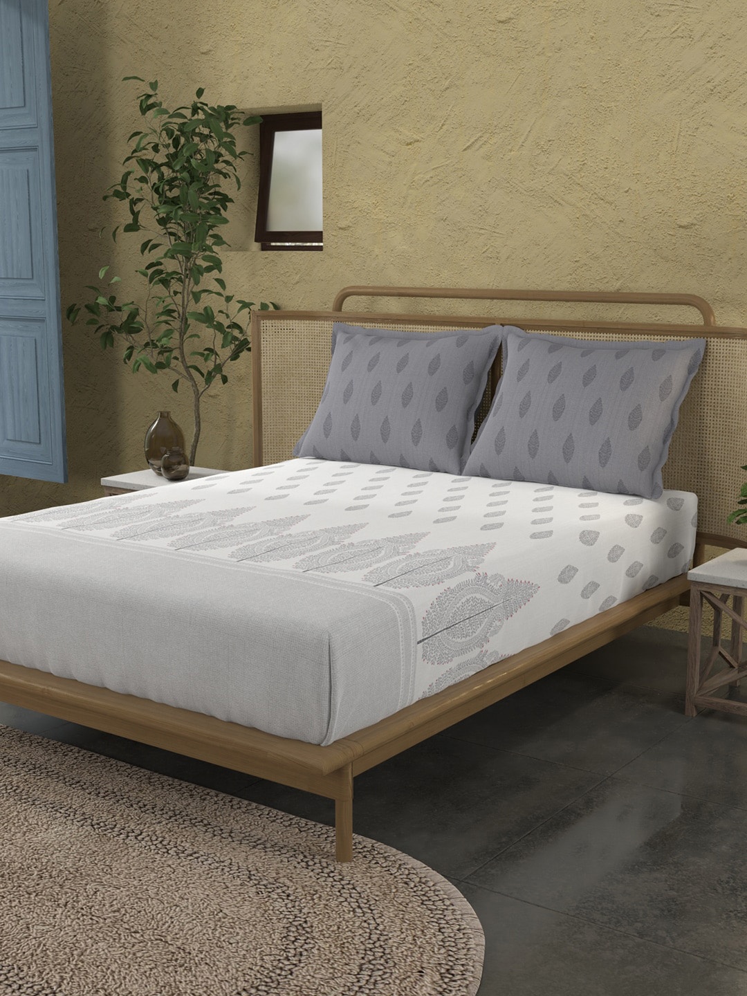 

Trident White & Grey Ethnic Motifs 144 TC King Bedsheet with 2 Pillow Covers