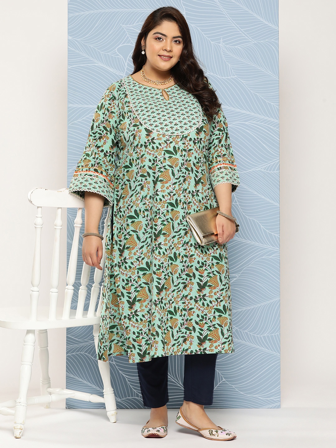 

EXTRA LOVE BY LIBAS Plus Size Women Blue & Green Pure Cotton Floral Yoke Design urta