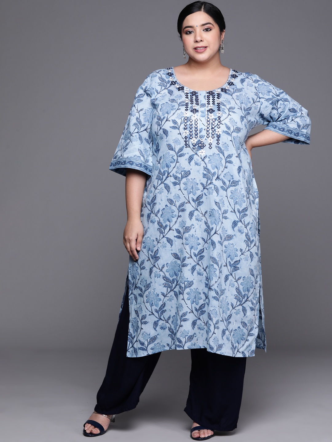 

EXTRA LOVE BY LIBAS Plus Size Women Blue Floral Printed Mirror Work Indigo Kurta