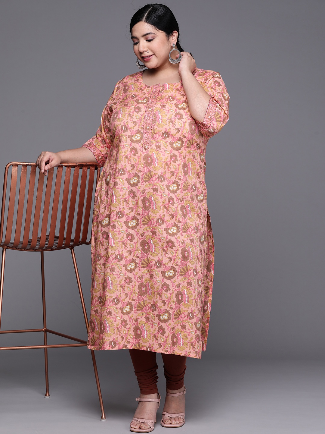 

EXTRA LOVE BY LIBAS Plus Size Women Peach-Coloured & Brown Floral Printed Kurta
