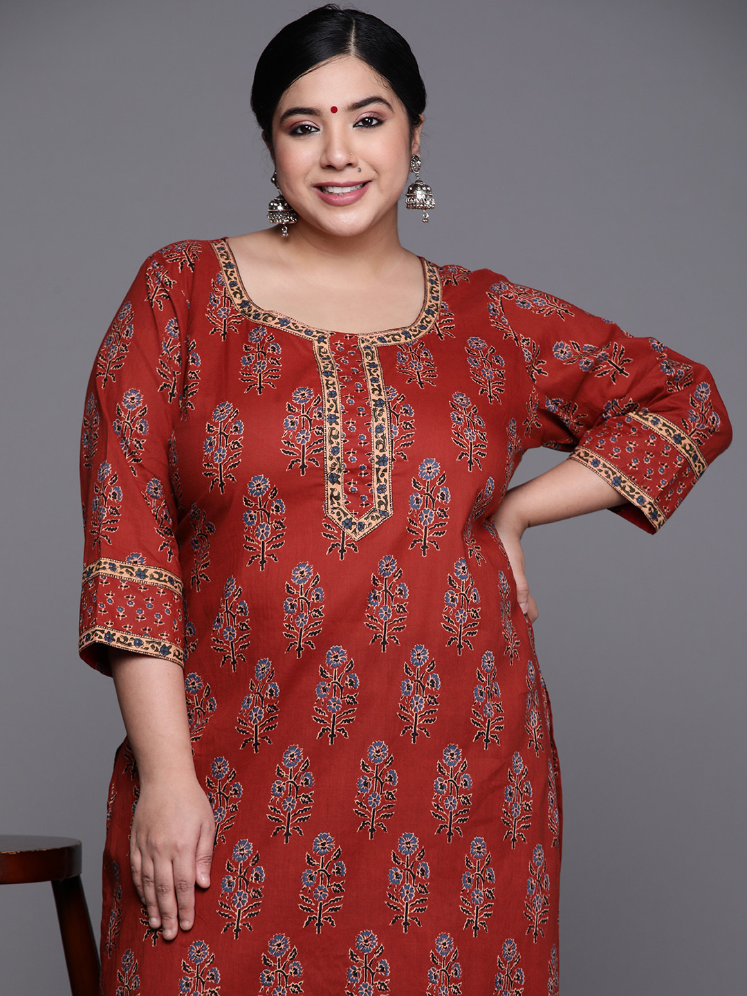

EXTRA LOVE BY LIBAS Plus Size Women Maroon & Blue Pure Cotton Floral Motifs Printed Kurta