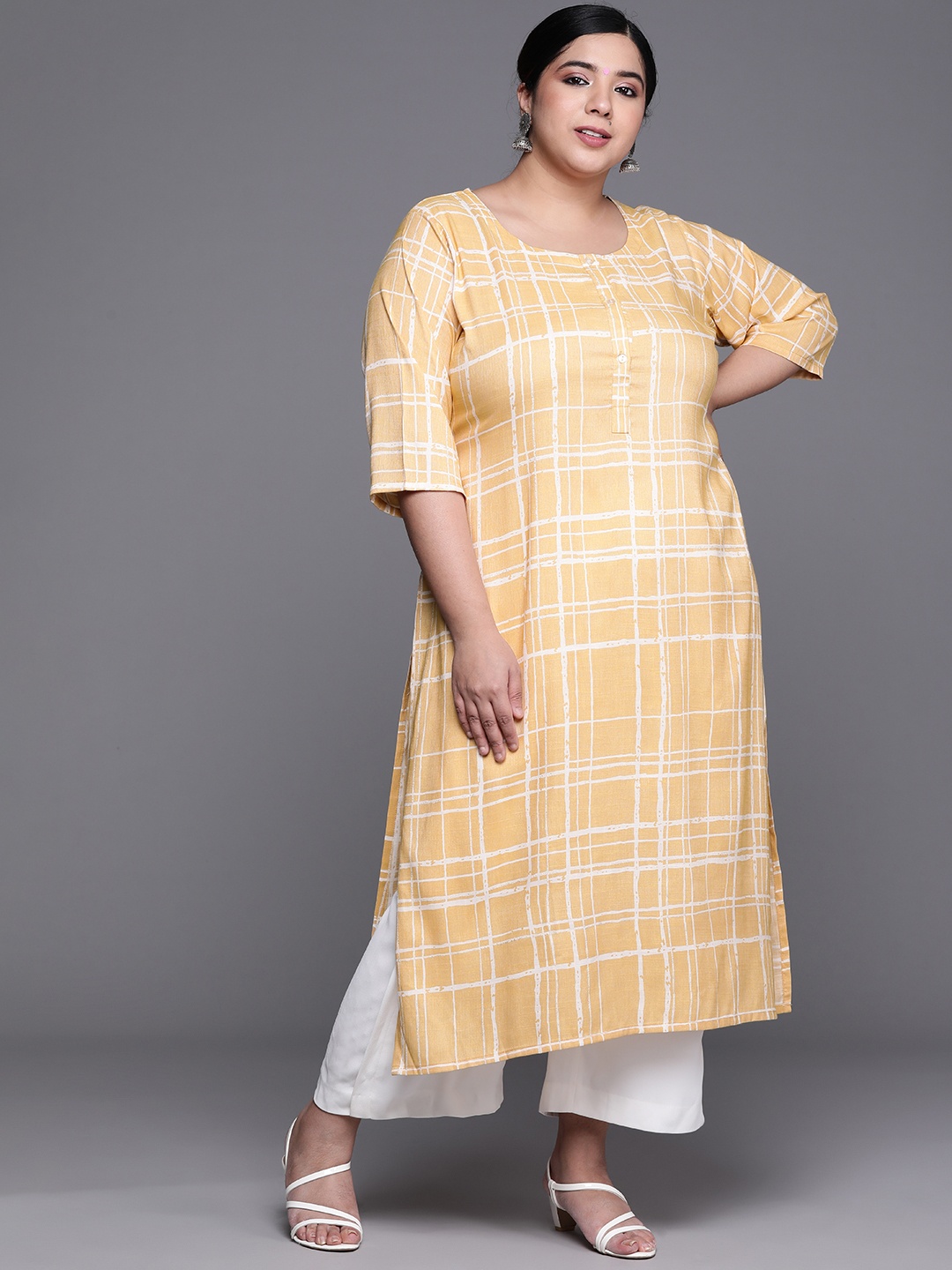 

EXTRA LOVE BY LIBAS Plus Size Women Yellow & White Checked Kurta