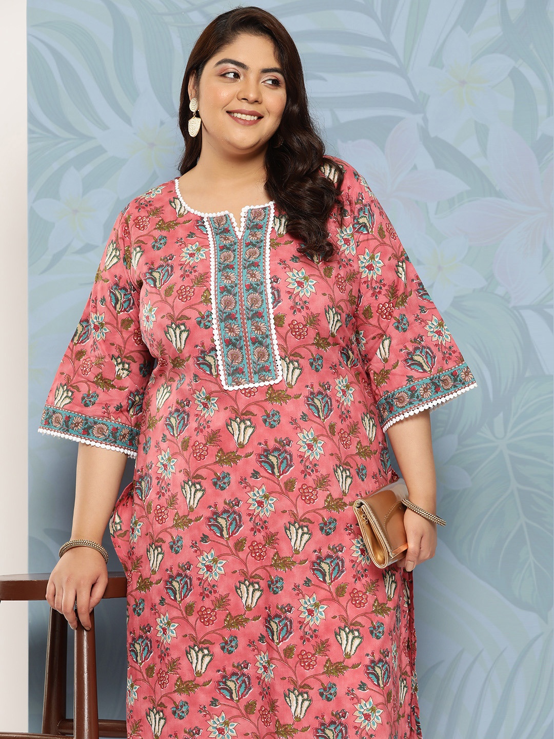 

EXTRA LOVE BY LIBAS Plus Size Women Floral Printed Flared Sleeves Kurta, Peach