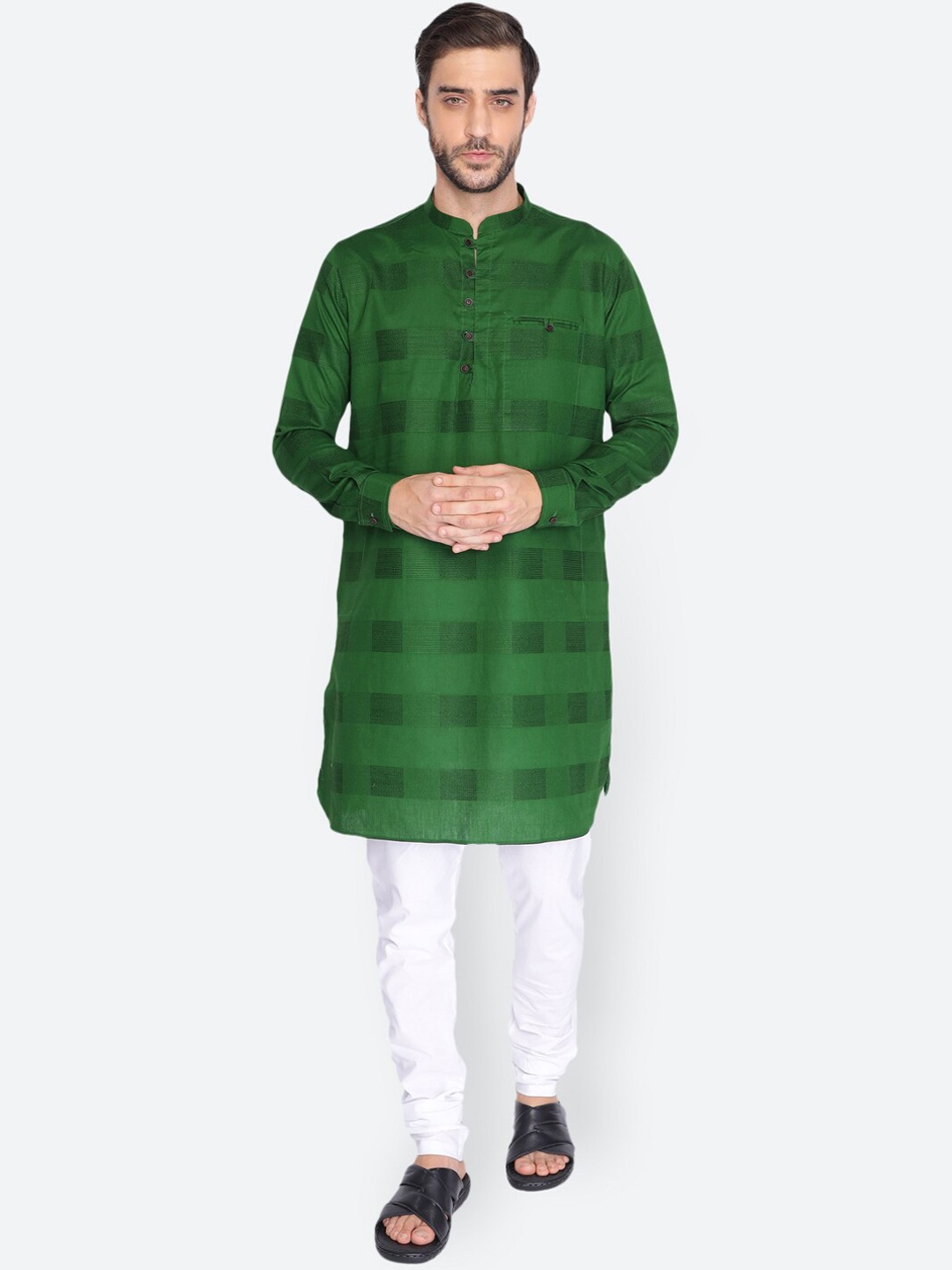 

NAMASKAR Men Green Cotton Self Design Pathani Kurta