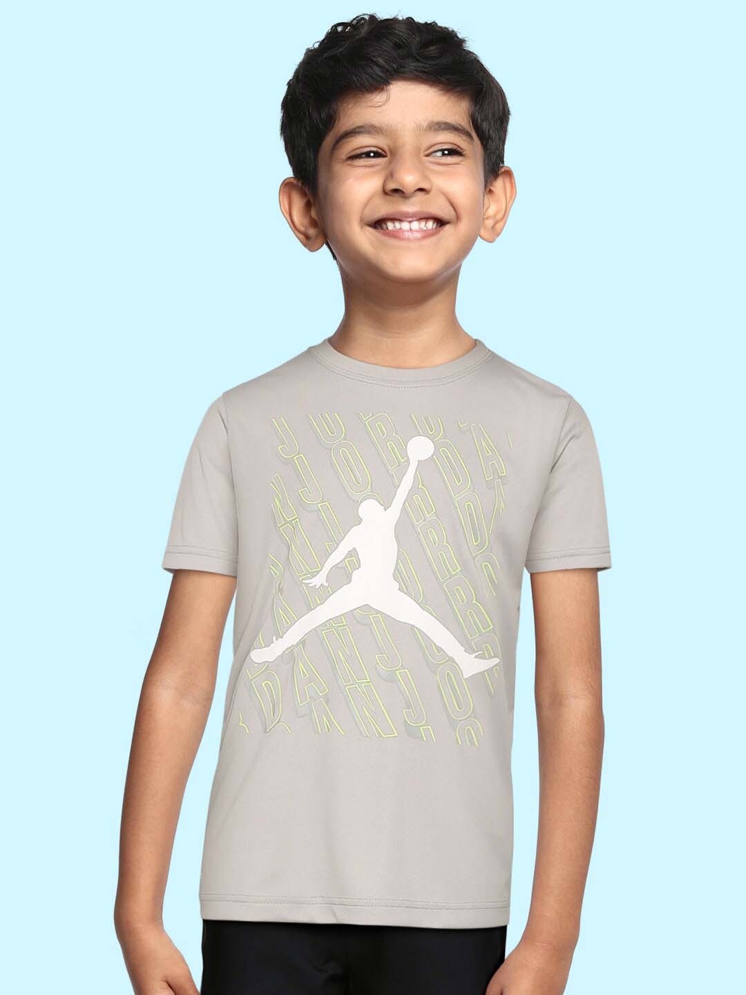 

Jordan Boys Grey & White Graphic Printed T-shirt