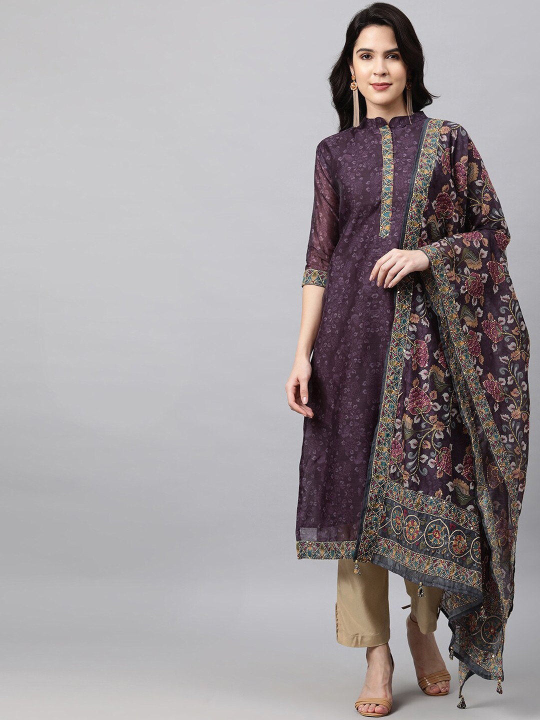 

FASHOR Women Burgundy Floral Printed Chanderi Silk Kurta with Dupatta