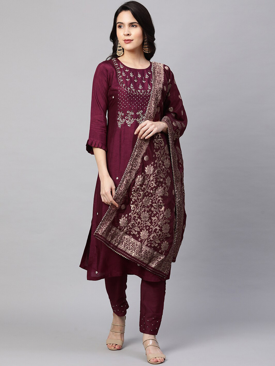 

FASHOR Women Burgundy Floral Embroidered Sequinned Kurta with Trousers & With Dupatta