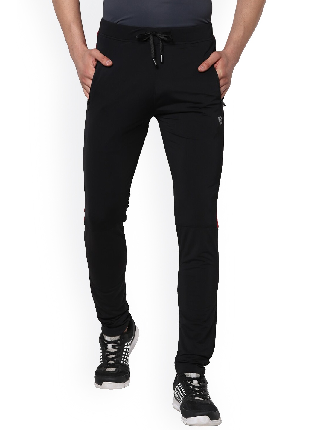 

Alan Jones Men Black Solid Slim-Fit Joggers