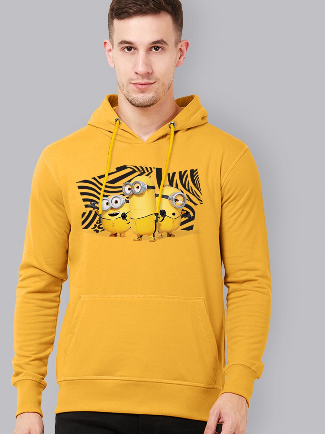 

Free Authority Men Yellow Minions Printed Hooded Sweatshirt