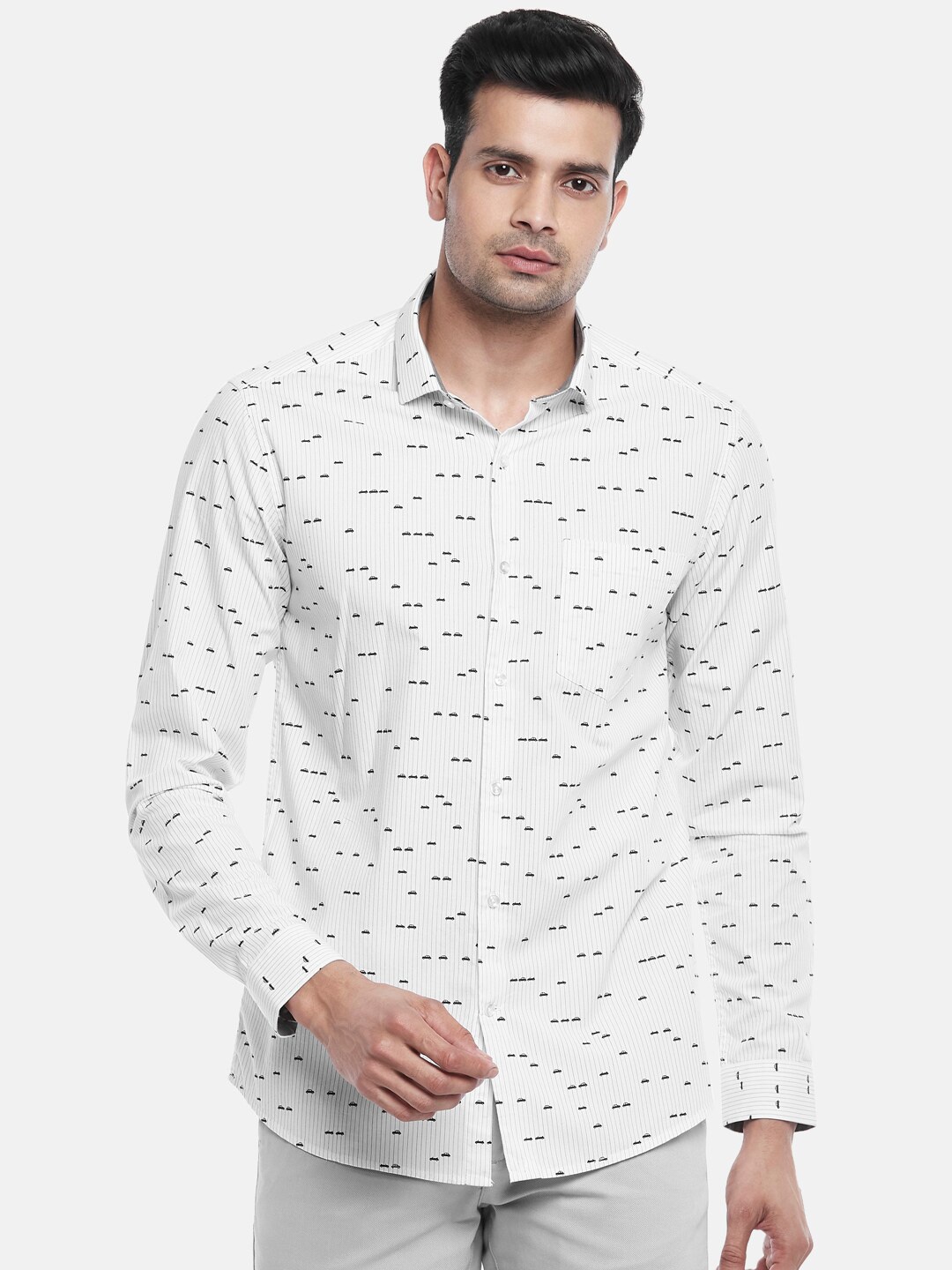 

BYFORD by Pantaloons Men Off White Slim Fit Printed Pure Cotton Casual Shirt