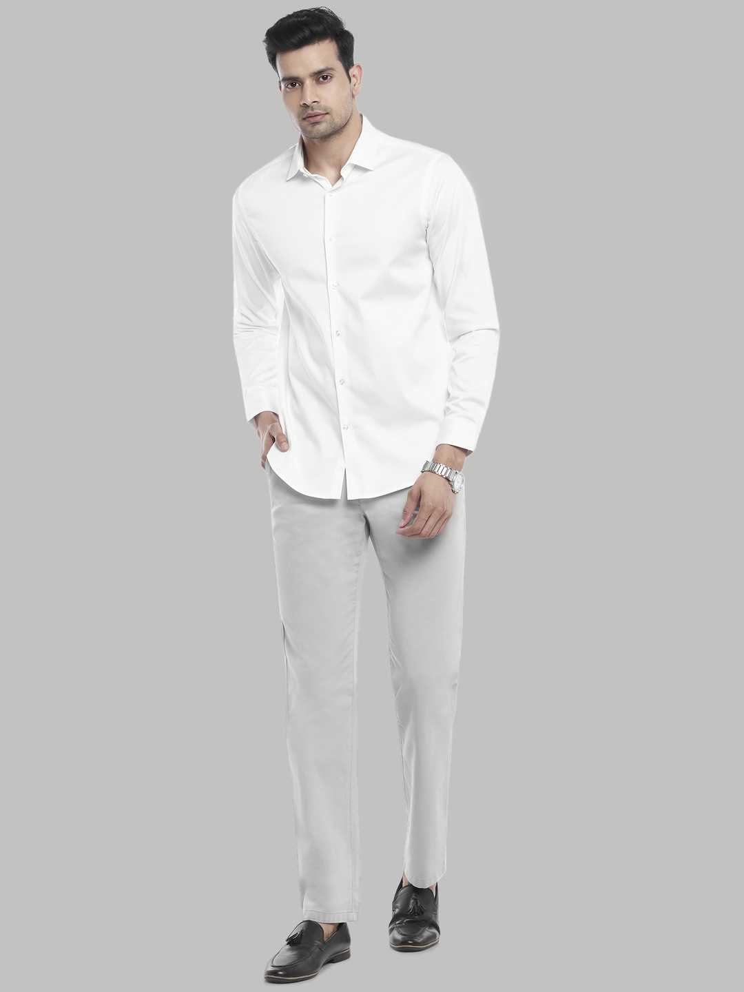 

BYFORD by Pantaloons Men White Slim Fit Pure Cotton Casual Shirt