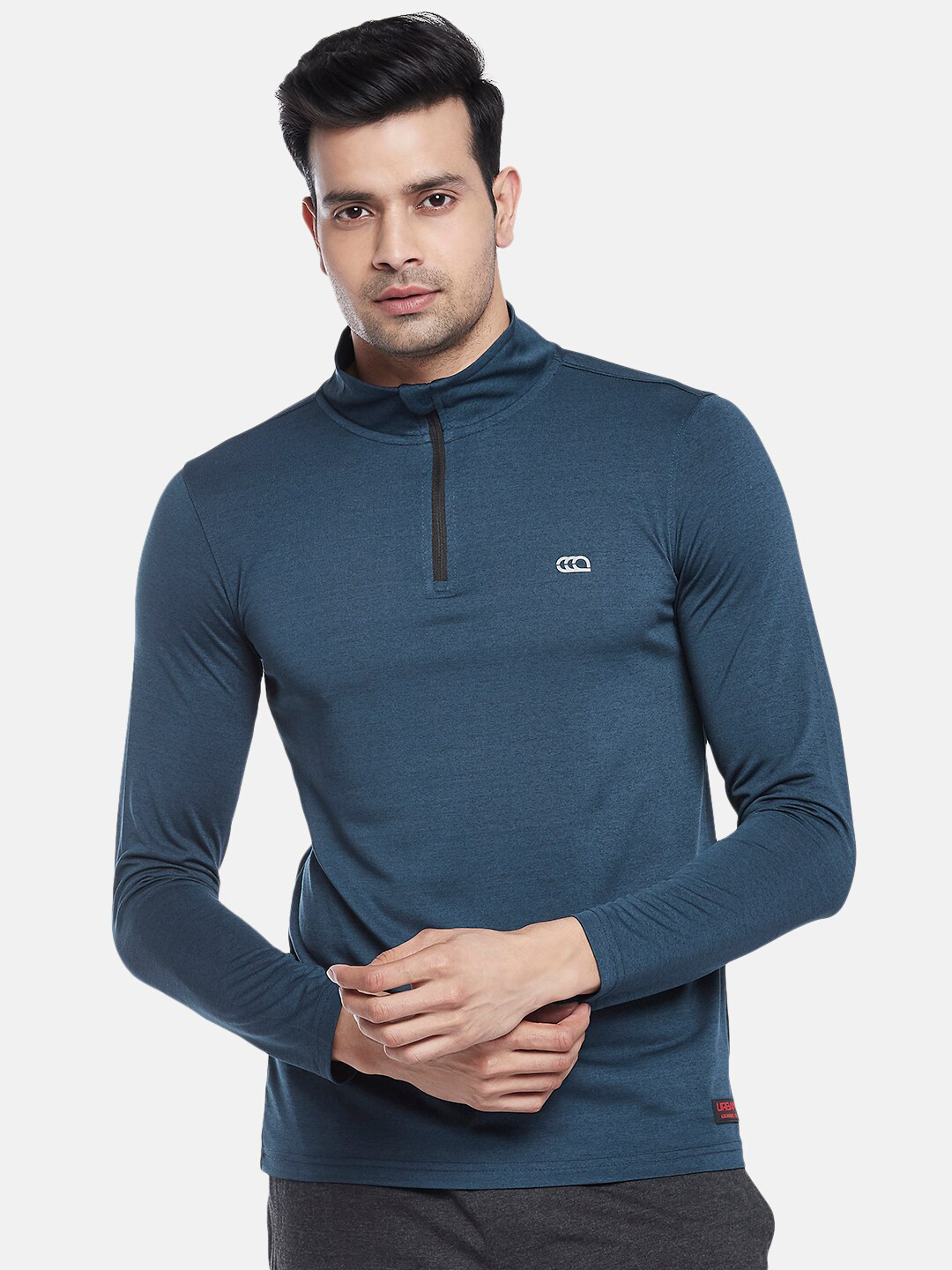 

Ajile by Pantaloons Men Navy Blue High Neck Slim Fit T-shirt
