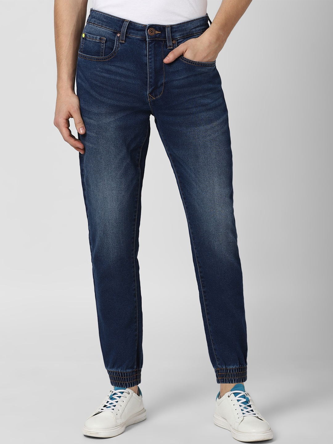 

Peter England Casuals Men Navy Blue Slim Fit Heavy Fade Jeans
