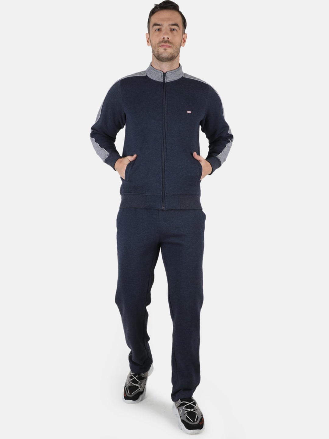 

Monte Carlo Men Blue Solid Tracksuit