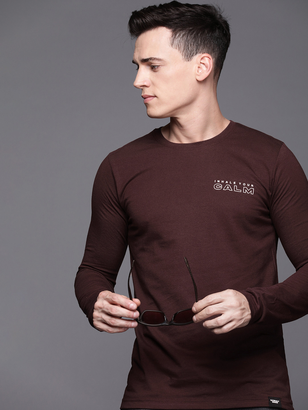 

WROGN Men Maroon T-shirt