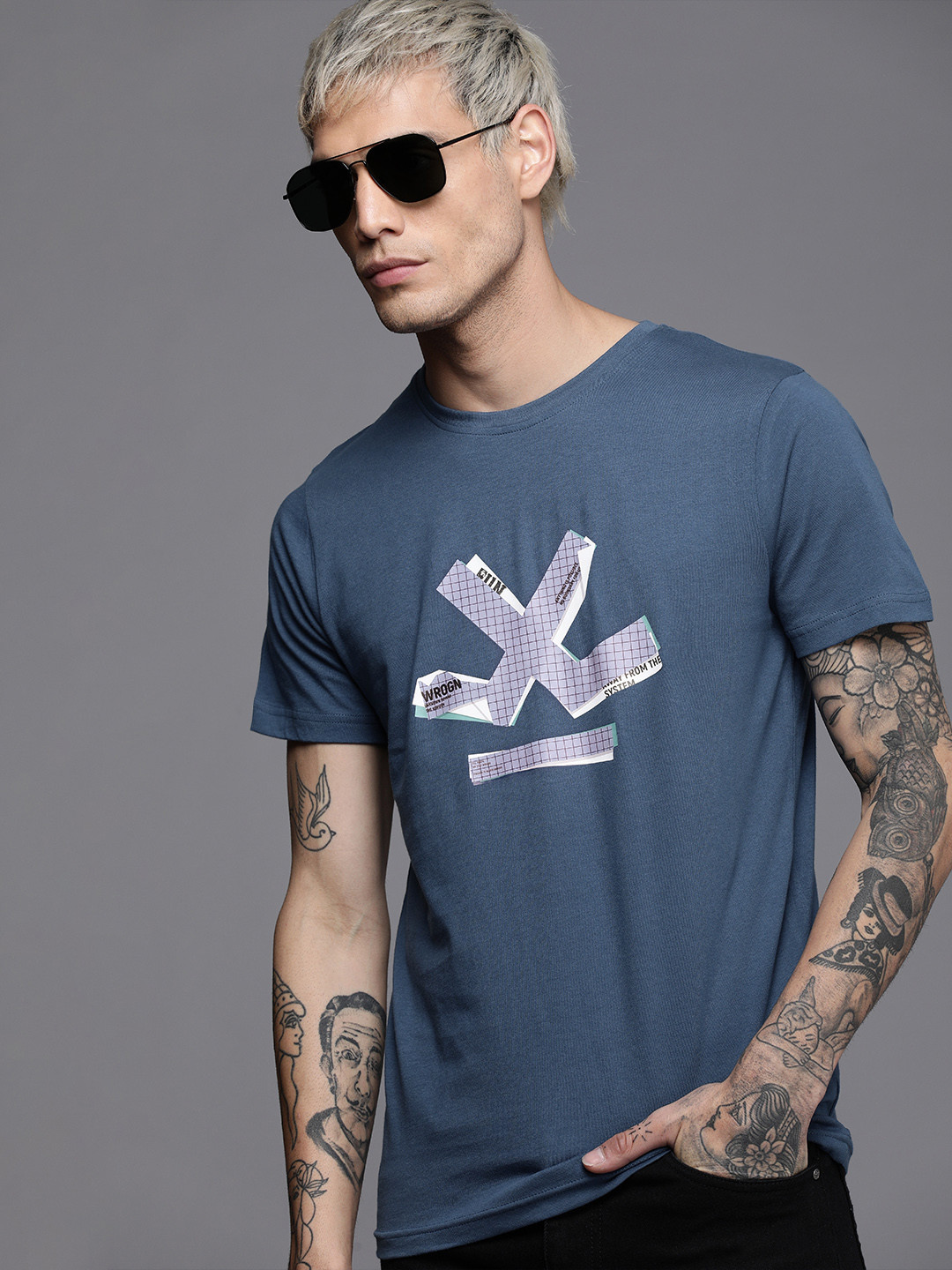 

WROGN Men Navy Blue Brand Logo Printed Pure Cotton Slim Fit T-shirt