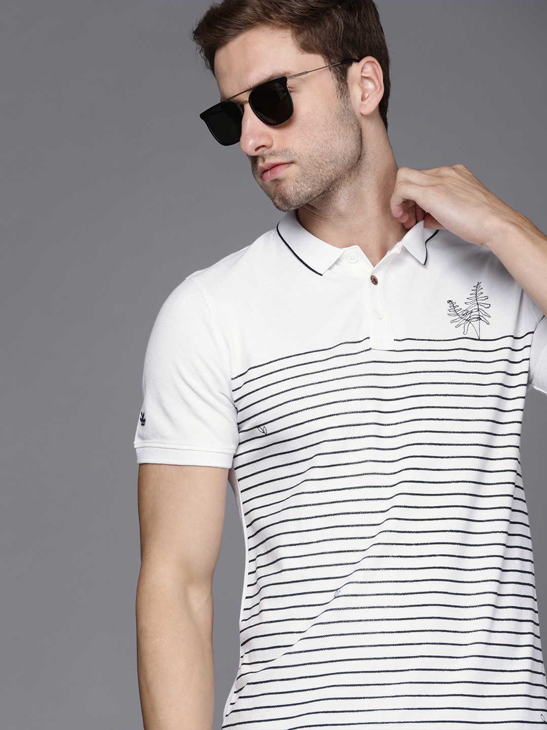 

WROGN Men White & Black Striped Polo Collar Pure Cotton T-shirt