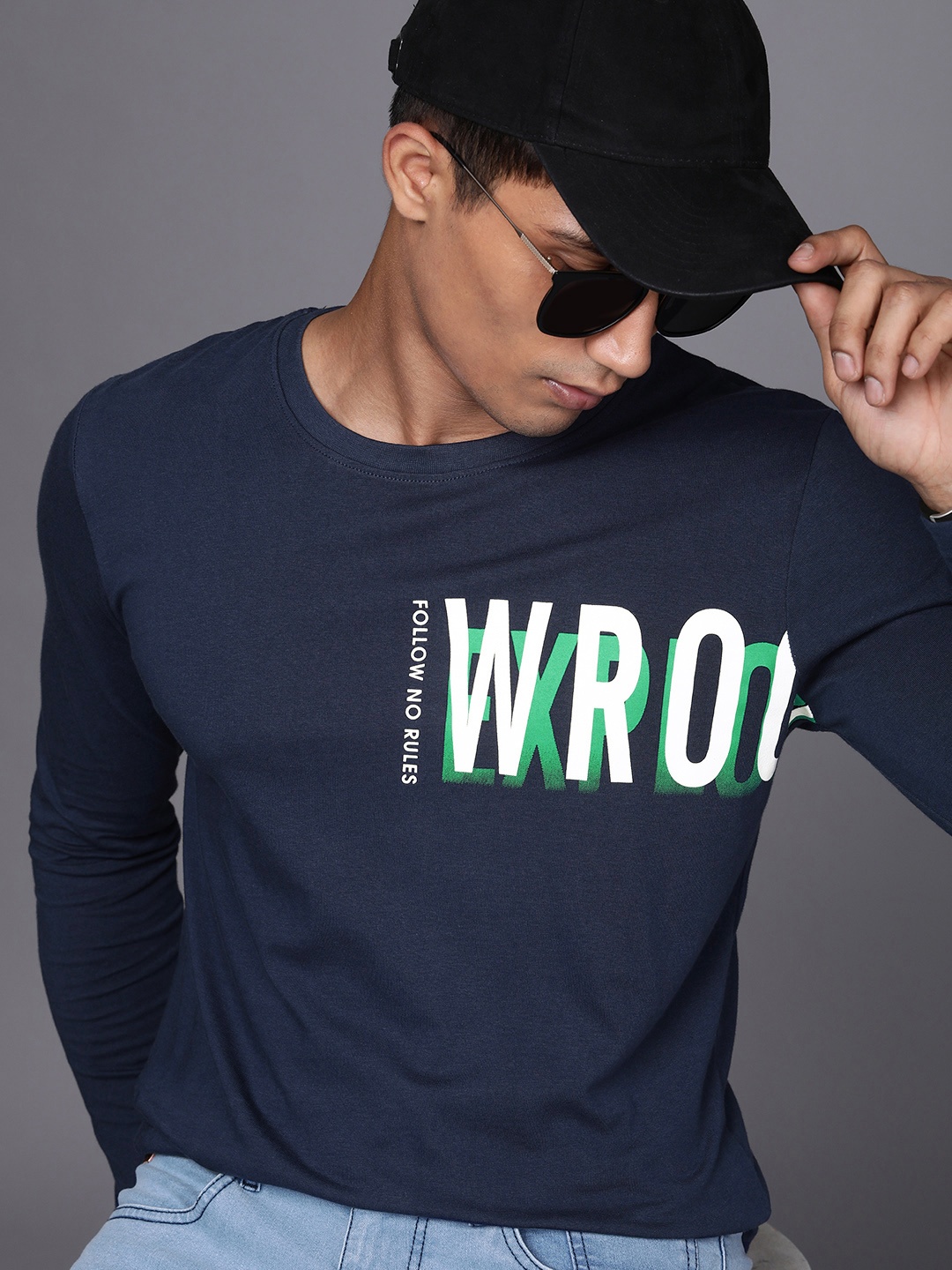 

WROGN Men Blue Graphic Printed Full Sleeves Casual T-shirt