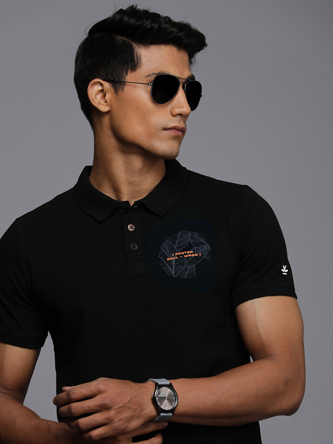 

WROGN Men Black Graphic Printed Polo Collar Pure Cotton Applique Slim Fit T-shirt