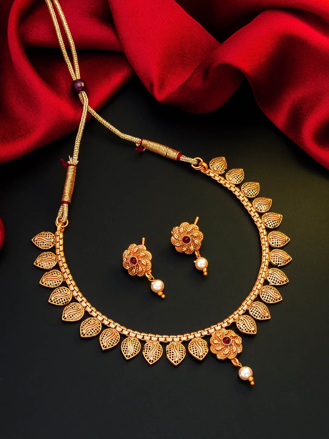 aadita Woman Gold-Toned Pink & White Stone-Studded & Beaded Meenakari Jewellery Set