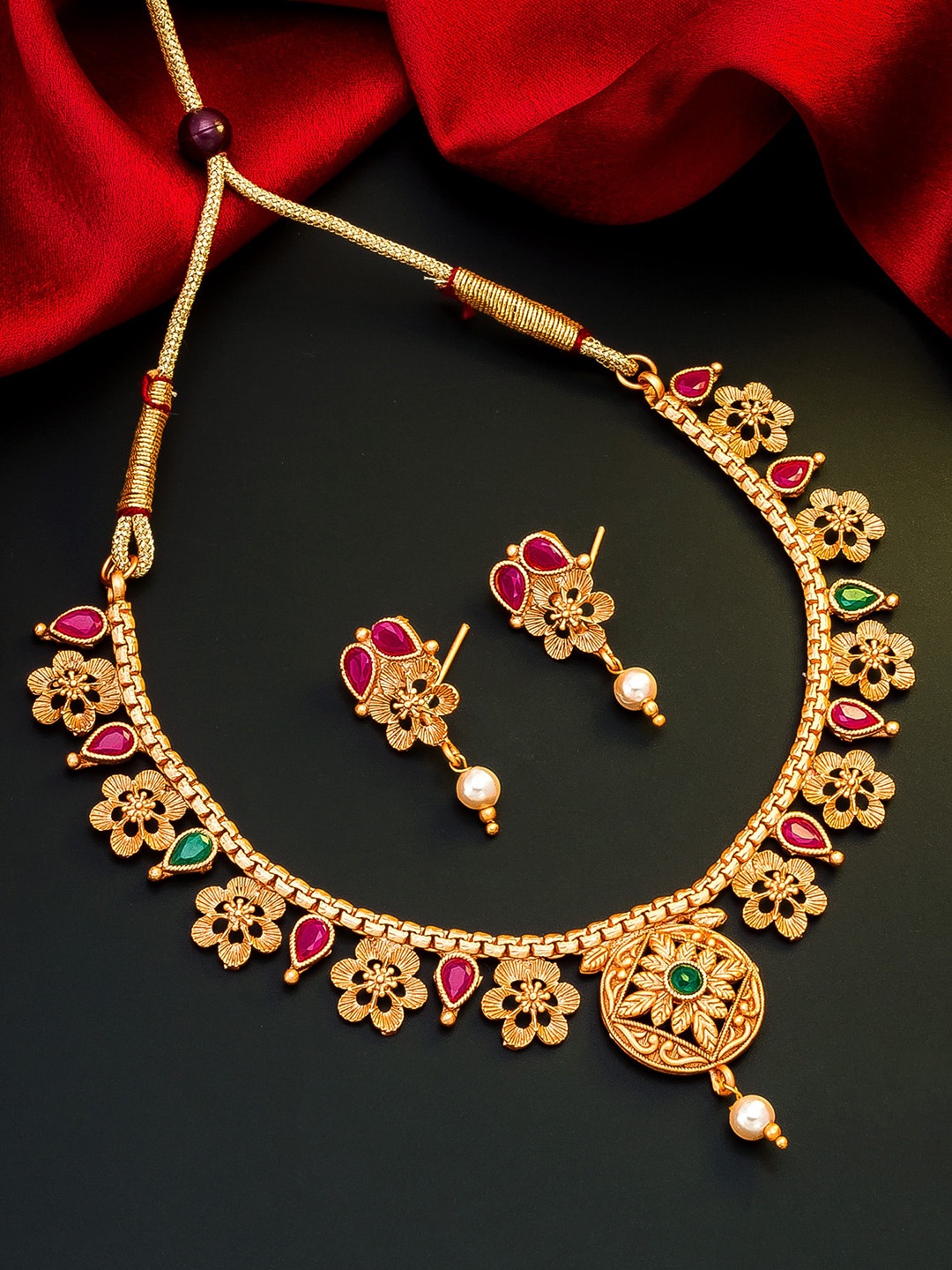 

aadita Women Gold-Toned Red Stone-Studded Meenakari Jewellery Set