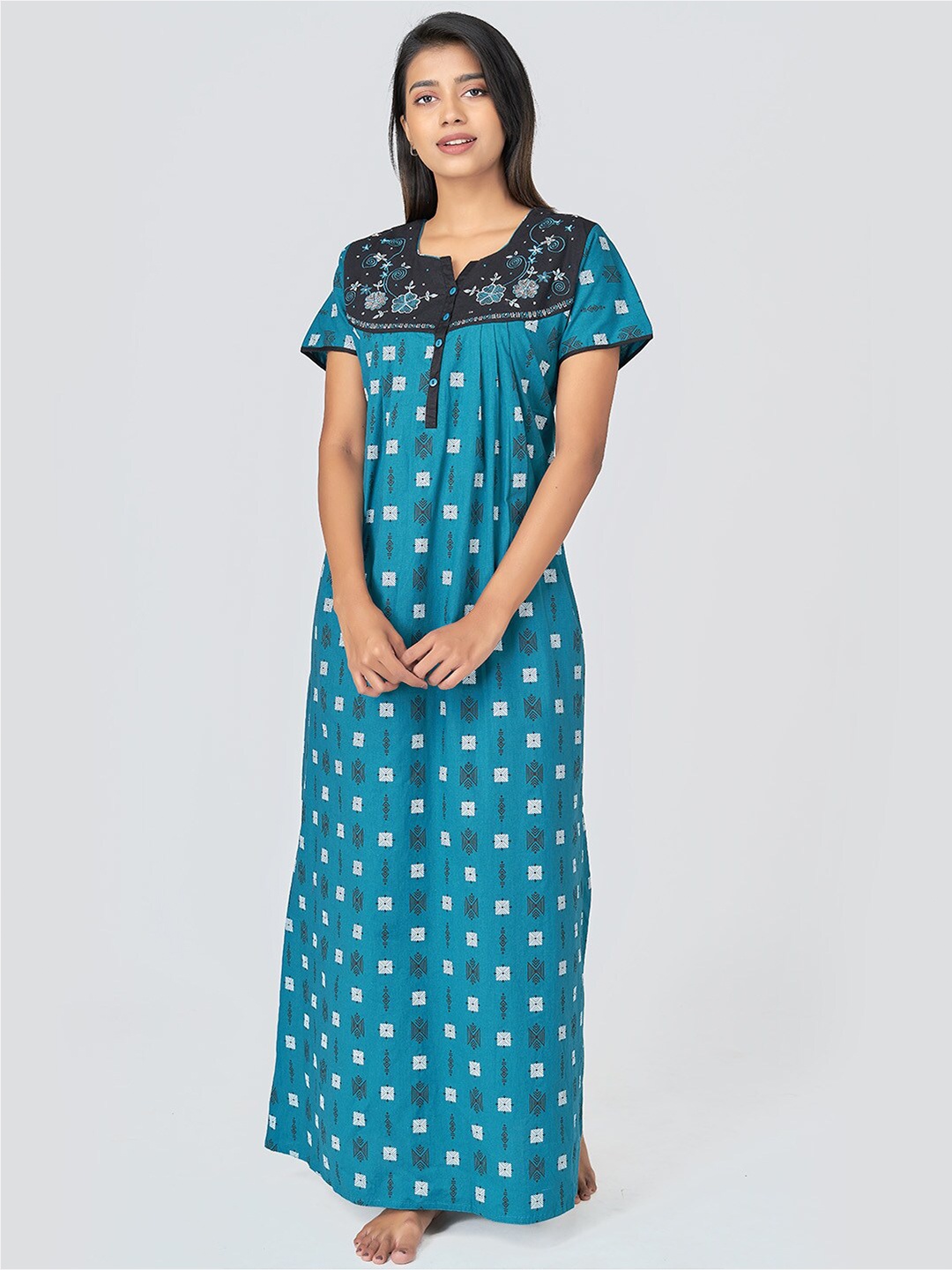 

Maybell Green Printed Pure Cotton Maxi Nightdress