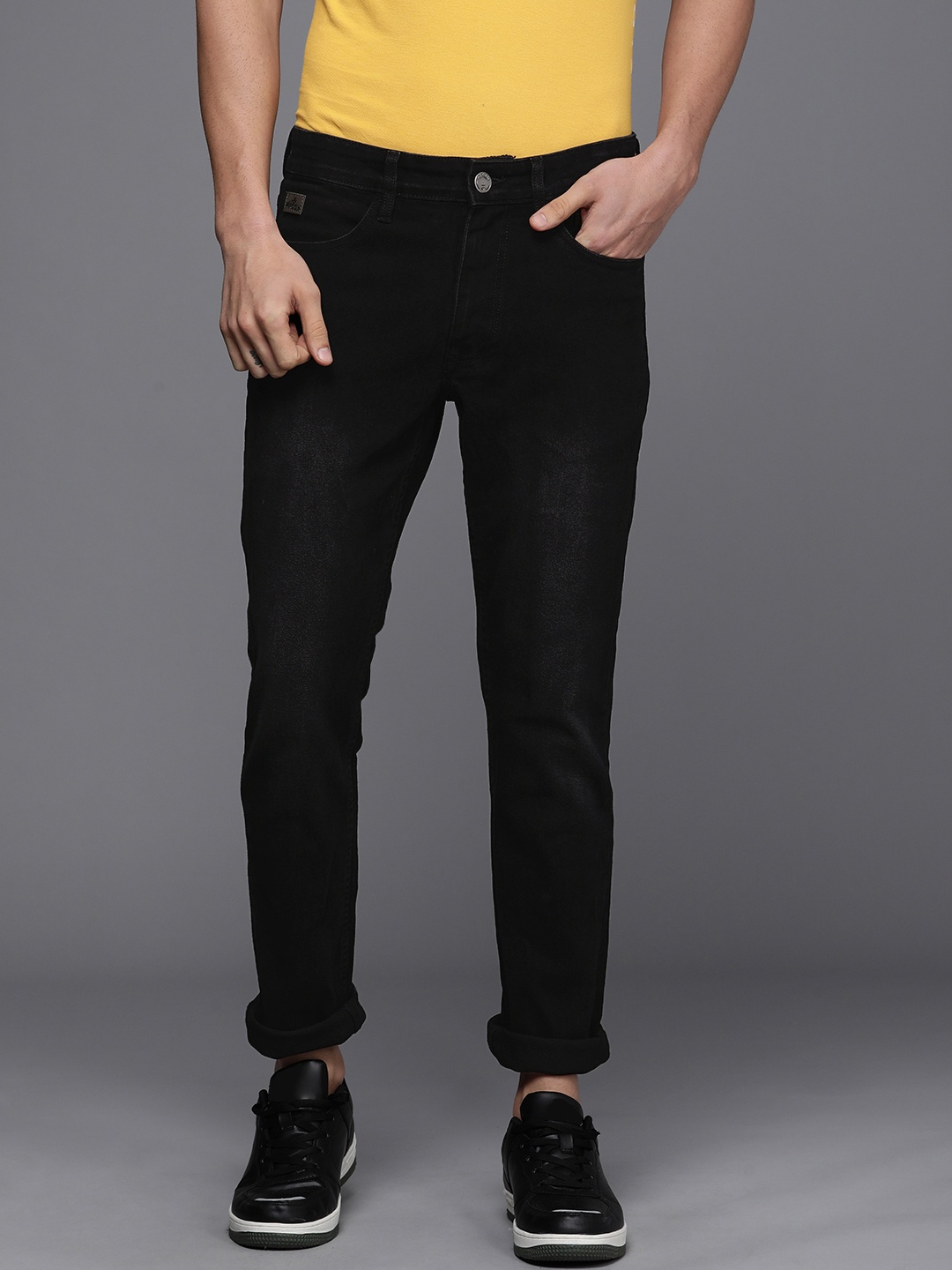 

WROGN Men Black Slim Fit Mid-Rise Stretchable Jeans