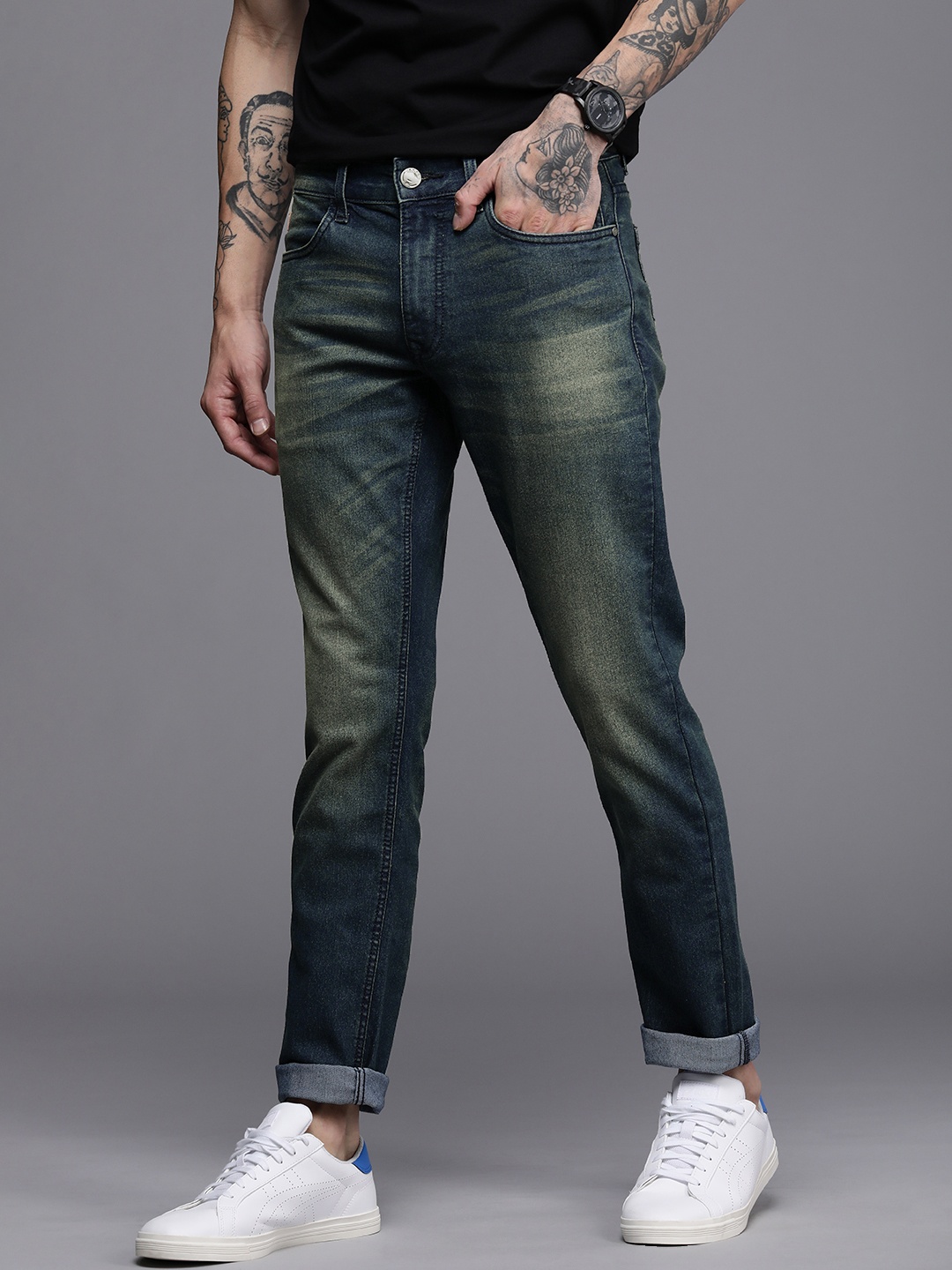 

WROGN Men Blue Slim Fit High-Rise Heavy Fade Stretchable Jeans