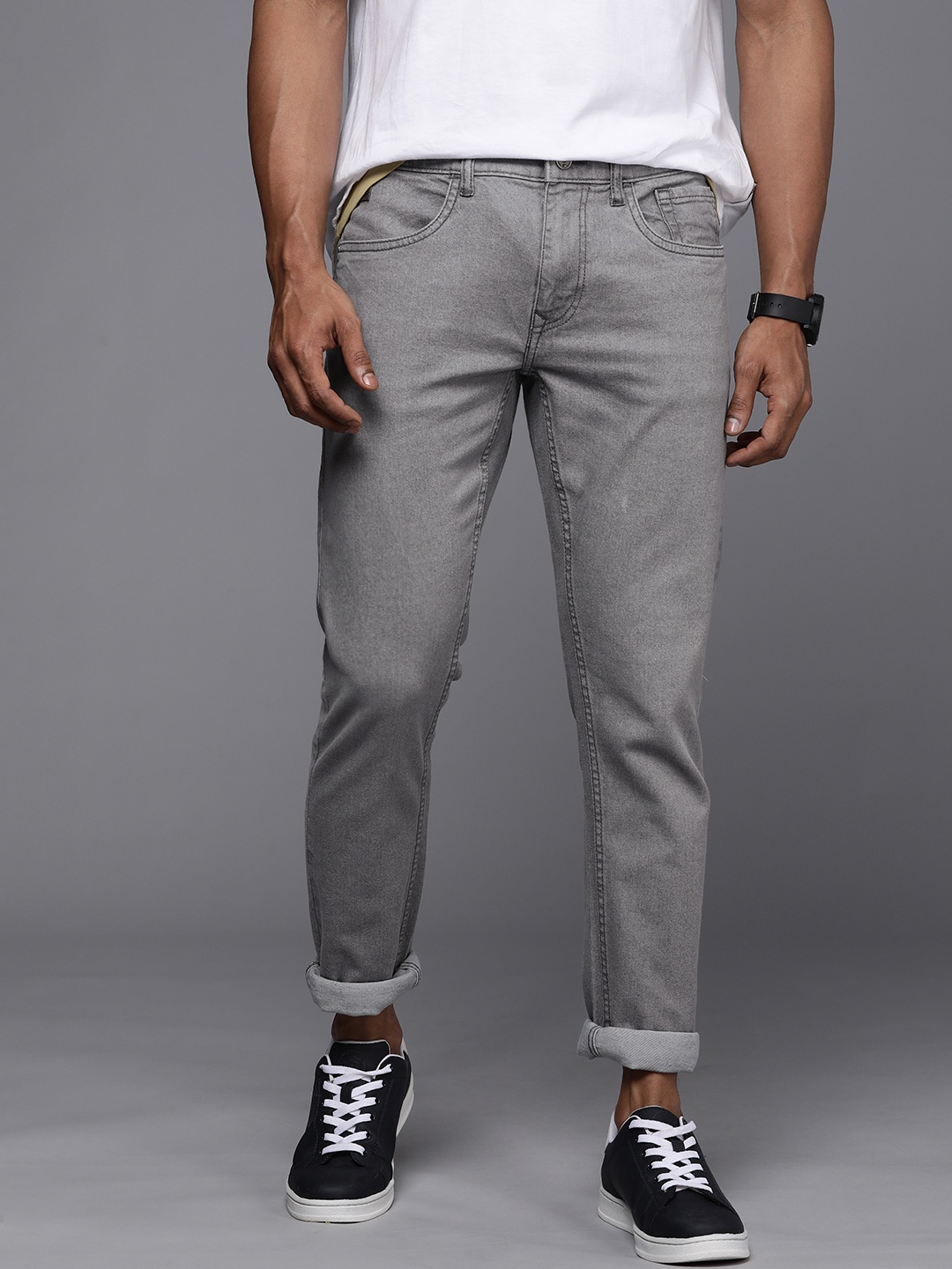 

WROGN Men Grey Slim Fit Stretchable Jeans