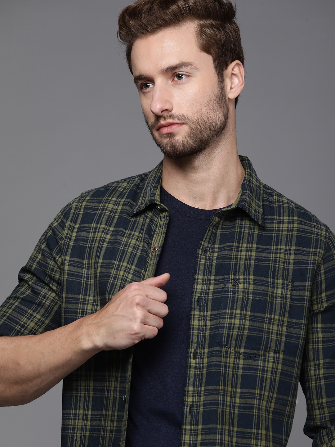 

WROGN Men Navy Blue & Olive Green Slim Fit Tartan Checks Pure Cotton Casual Shirt