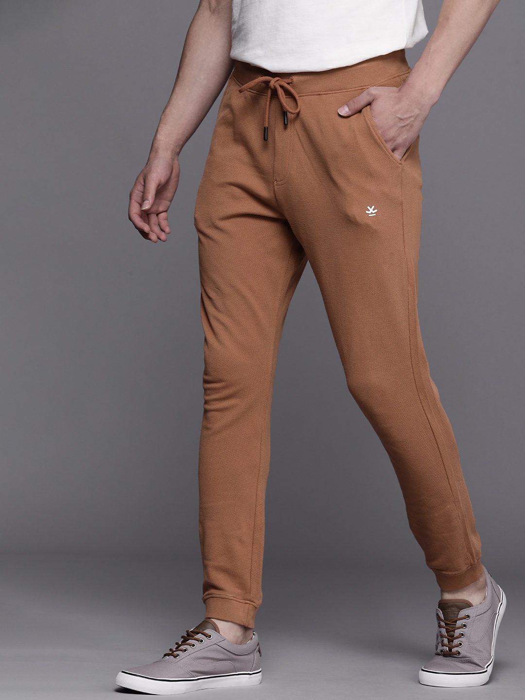 

WROGN Men Rust Orange Solid Slim Fit Pure Cotton Knitted Regular Joggers