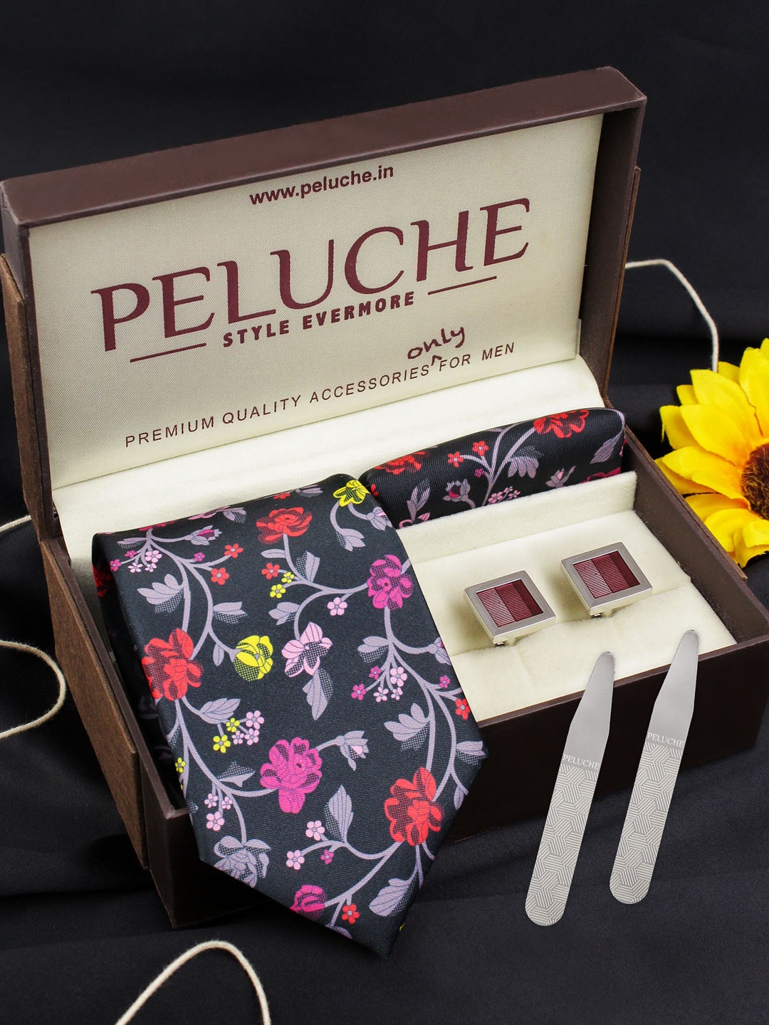 

PELUCHE Black & Purple Printed Pure Cotton Accessory Gift Set