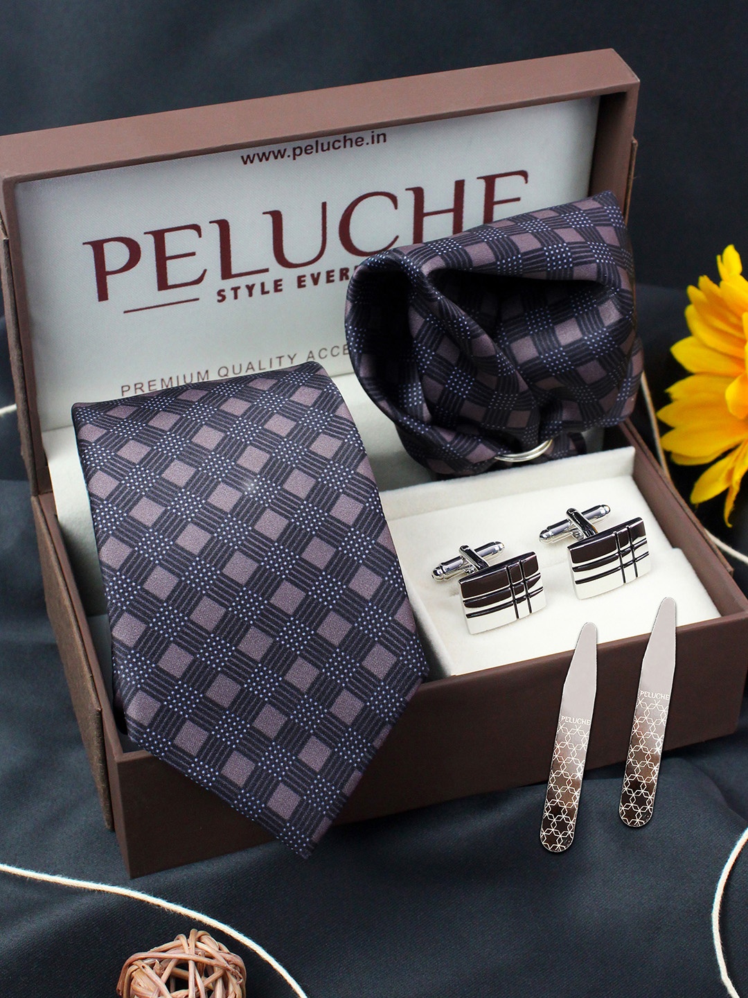 

PELUCHE Men Black & Silver-Toned Pure Cotton Accessory Gift Set
