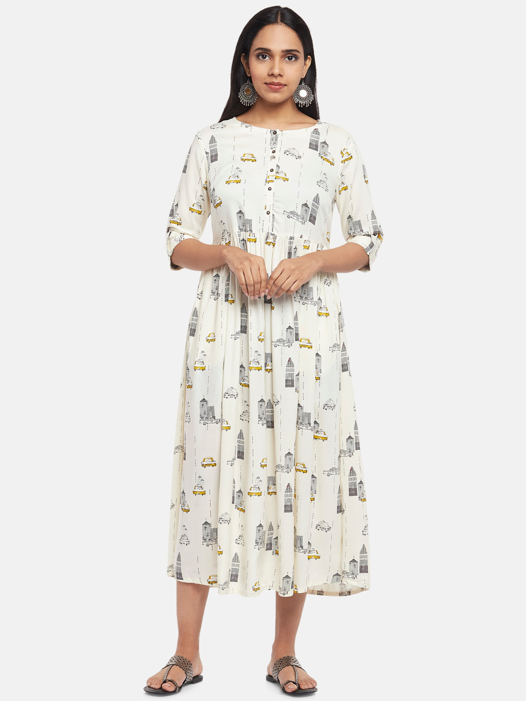 

AKKRITI BY PANTALOONS Off White & Black Midi Dress
