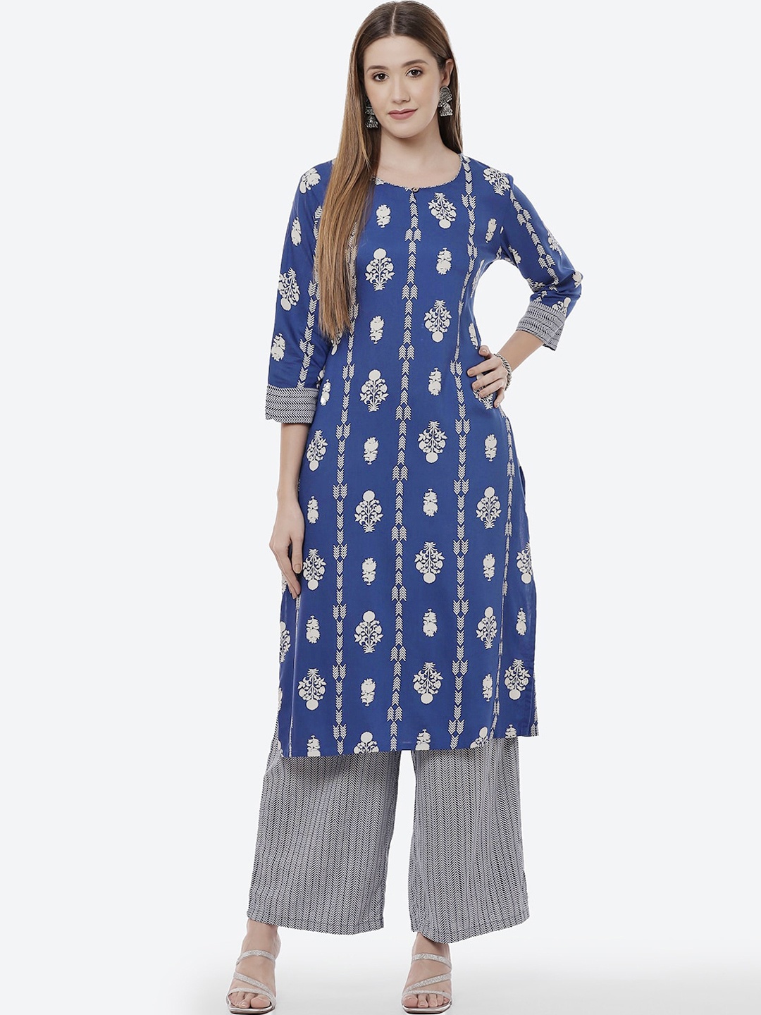 

Rangriti Women Blue Floral Printed Kurta with Palazzos