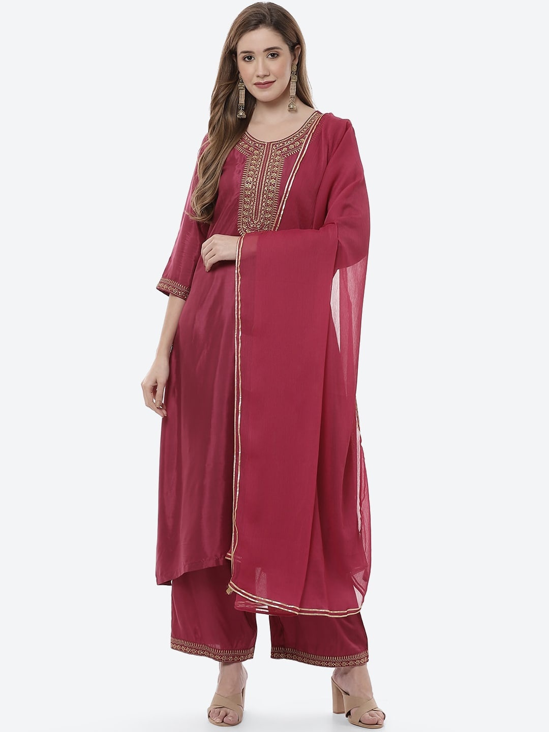 

Rangriti Women Maroon & Gold-Toned Yoke Design Thread Work Kurta with Palazzos & Dupatta