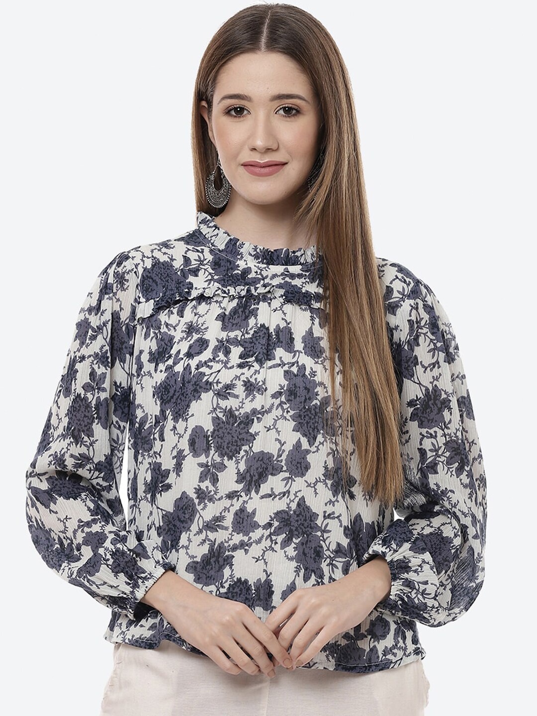 

Rangriti Navy Blue & White Floral Print Top