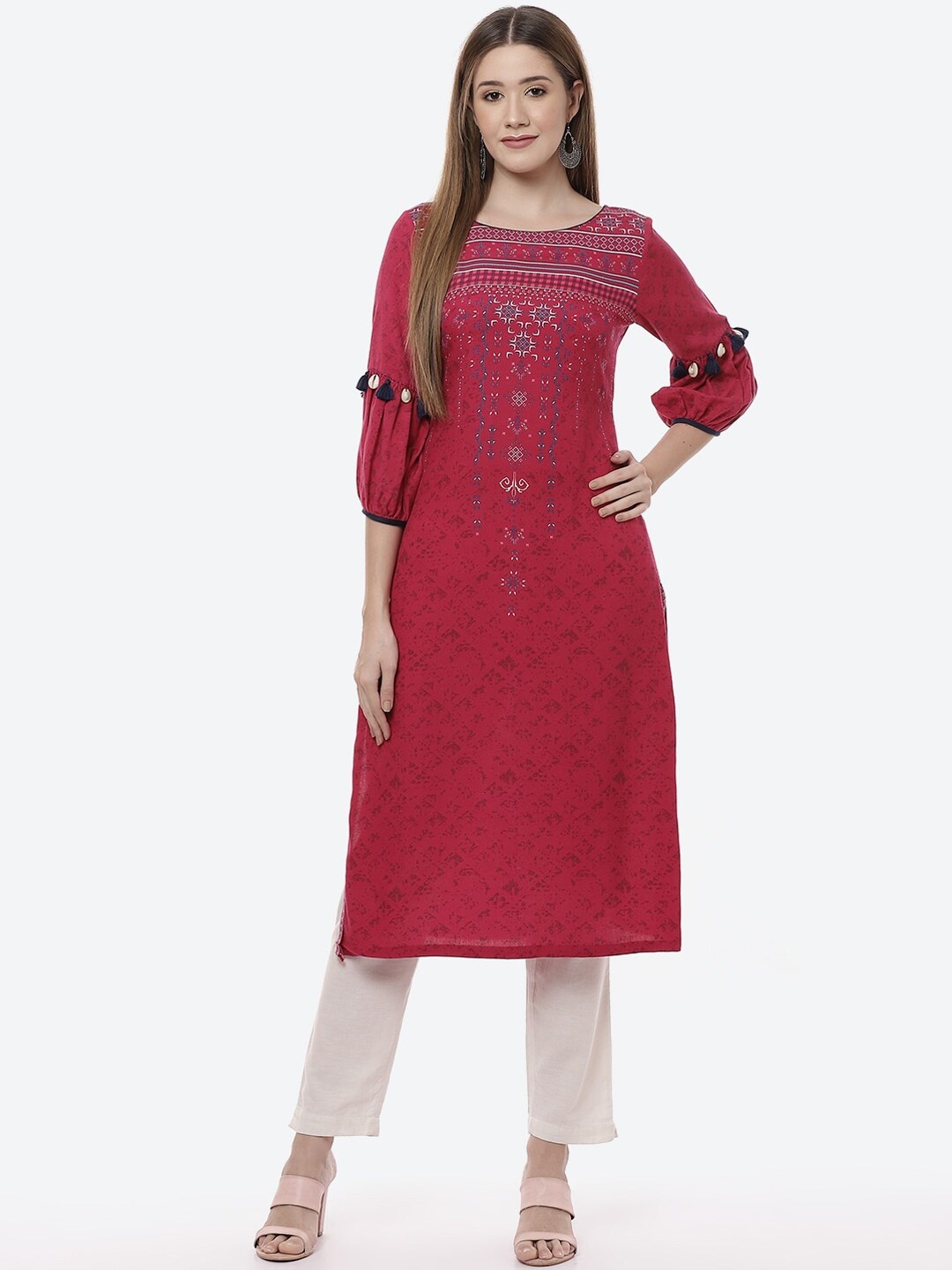 

Rangriti Women Rust Ethnic Motifs Embroidered Flared Sleeves Thread Work Kurta