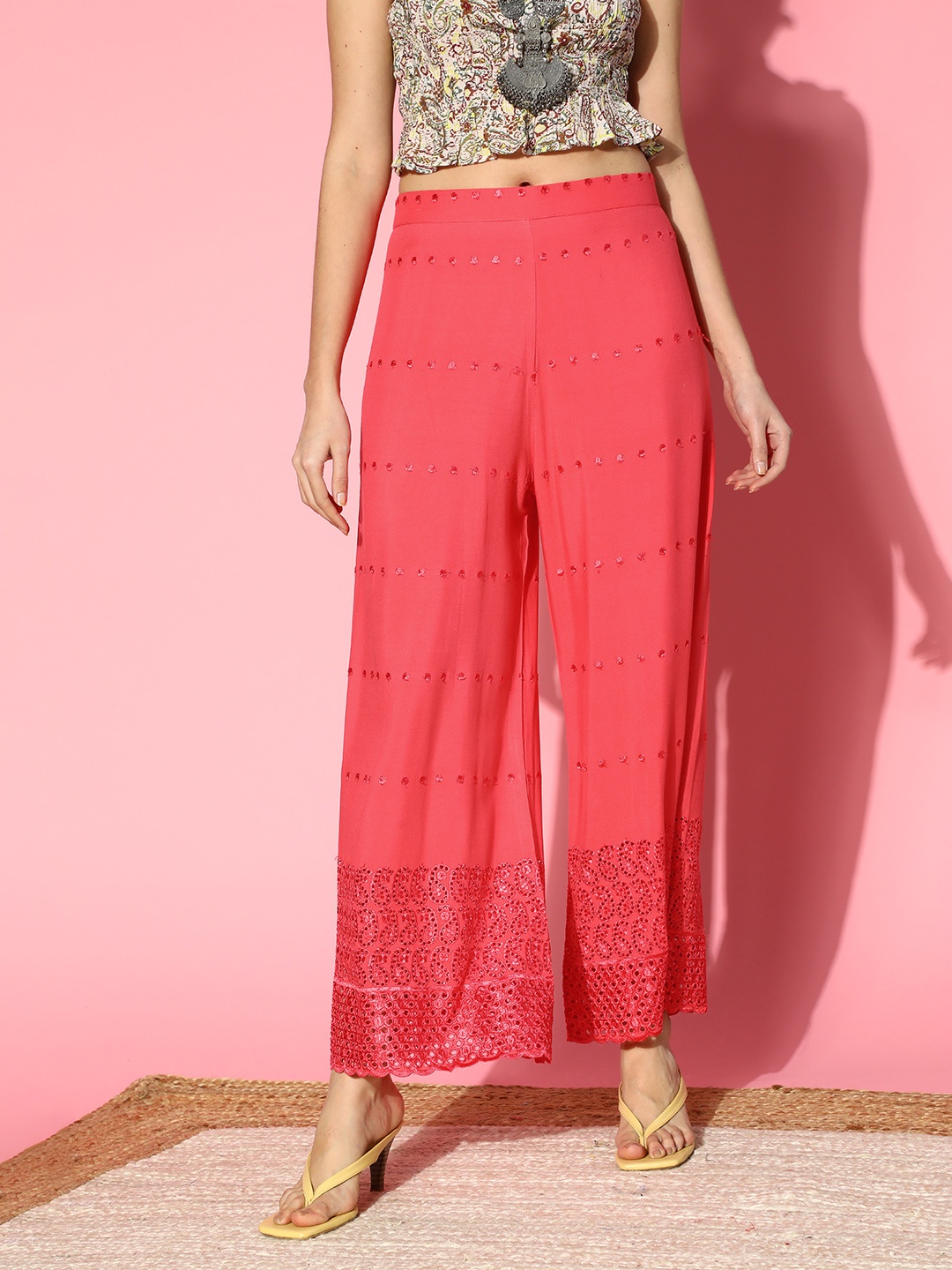 

ZOLA Women Striking Coral Paisley Elevated Bottom Palazzos