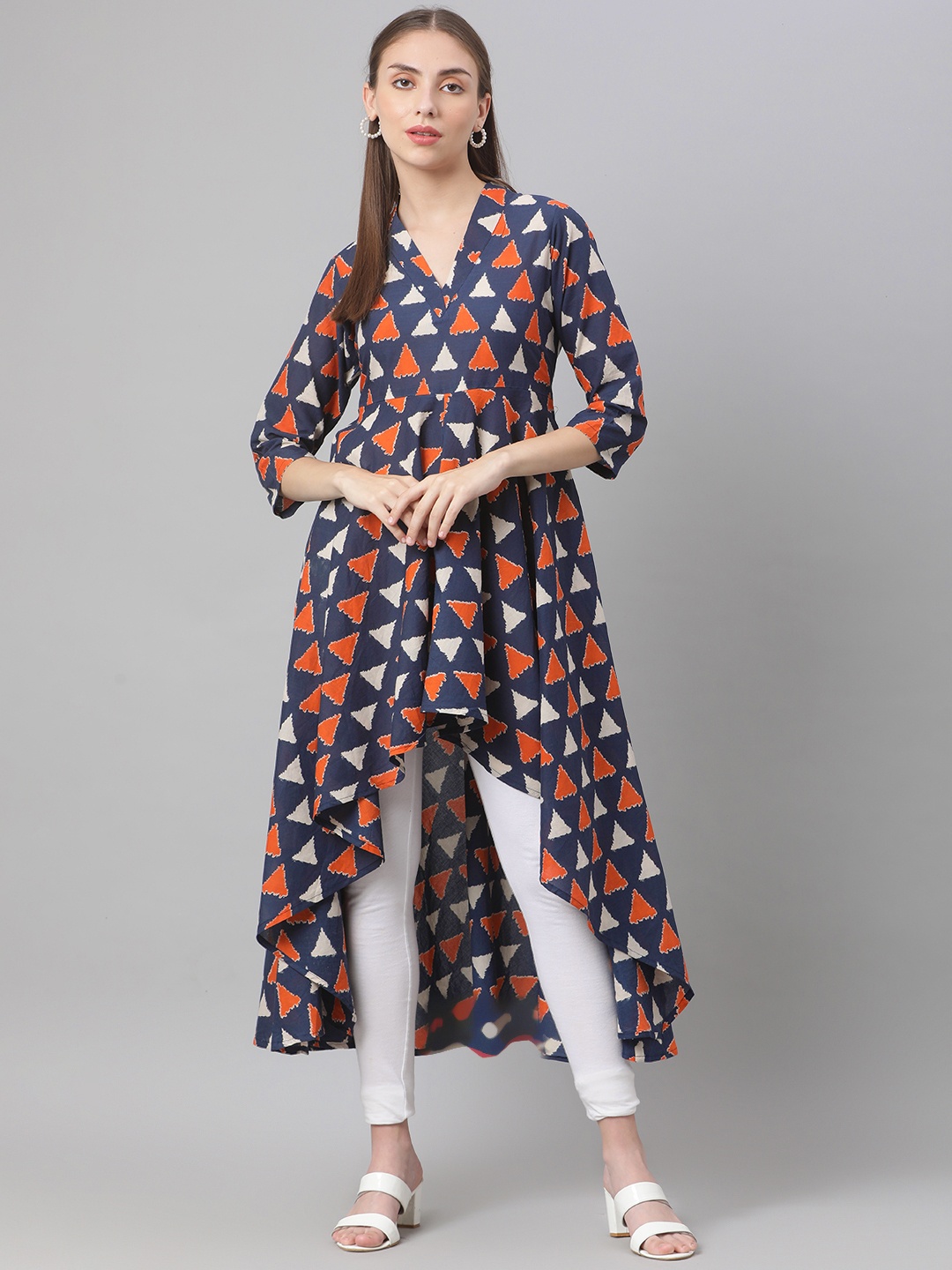 

MBE Women Navy Blue Geometric Printed Anarkali Kurta