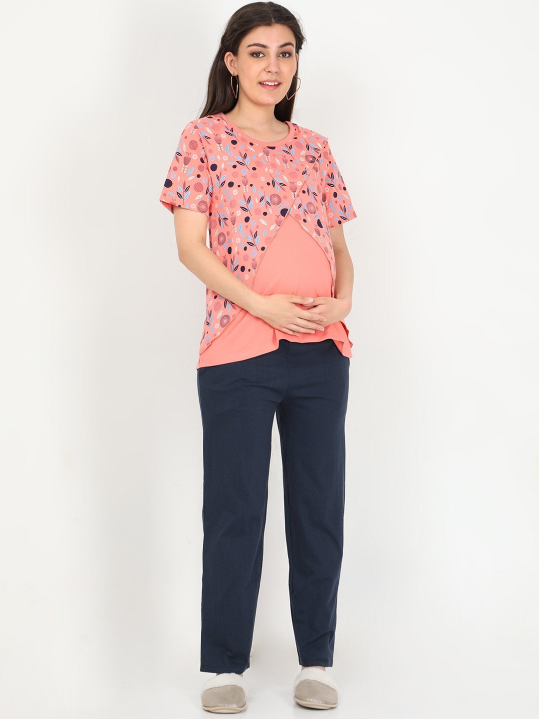 

The Mom Store Women Peach & Navy Blue Printed Maternity Night Suits
