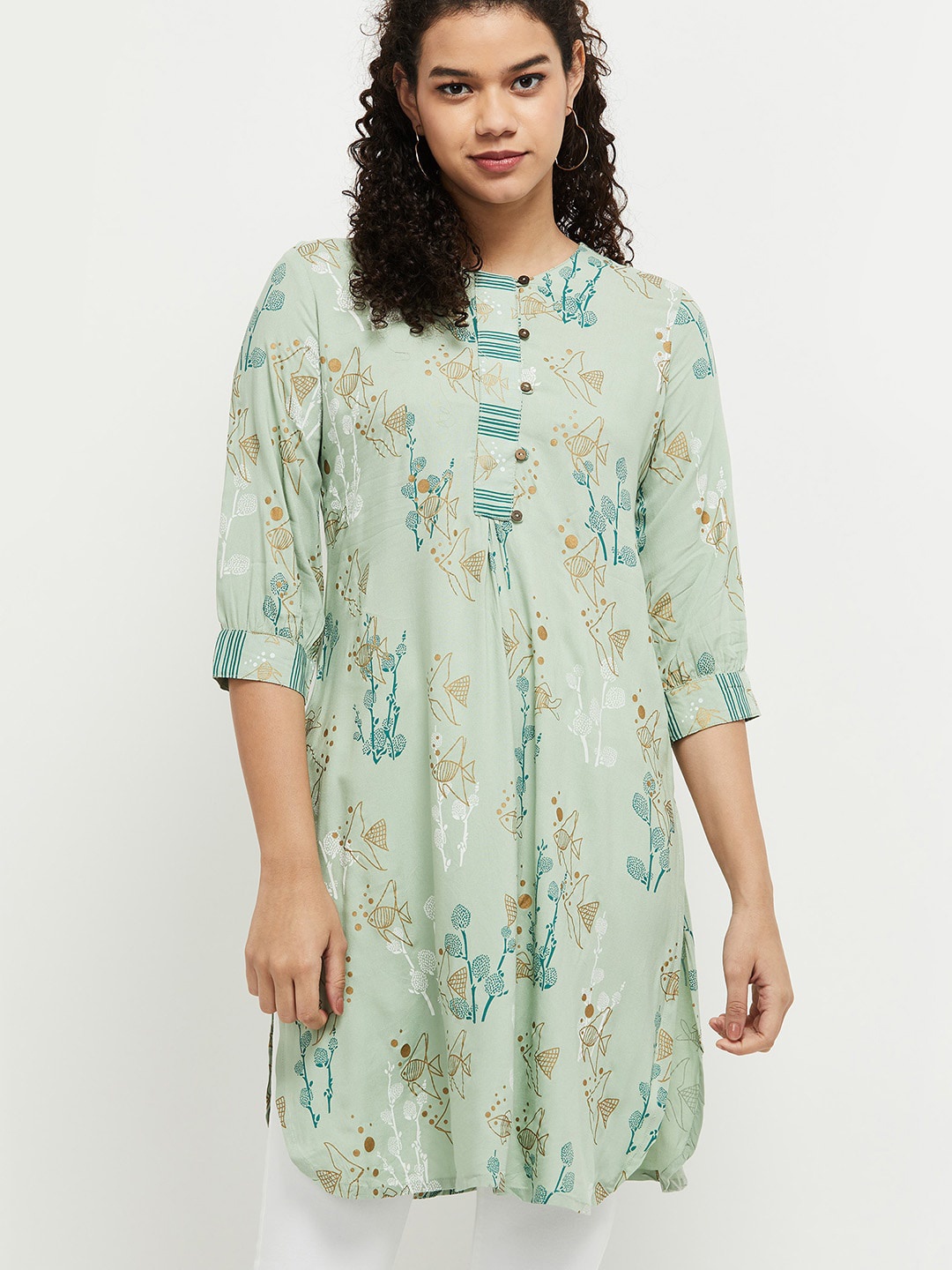 

max Women Green Floral Printed Thread Work Kurta
