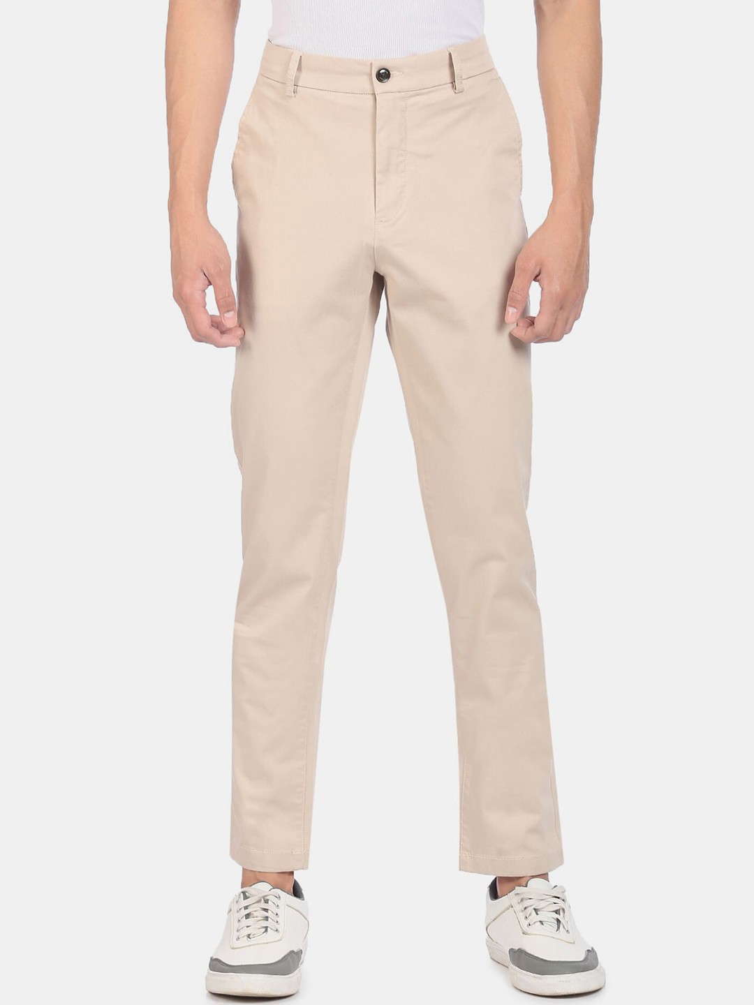 

Arrow Sport Men Off-White Regular Fit Trousers