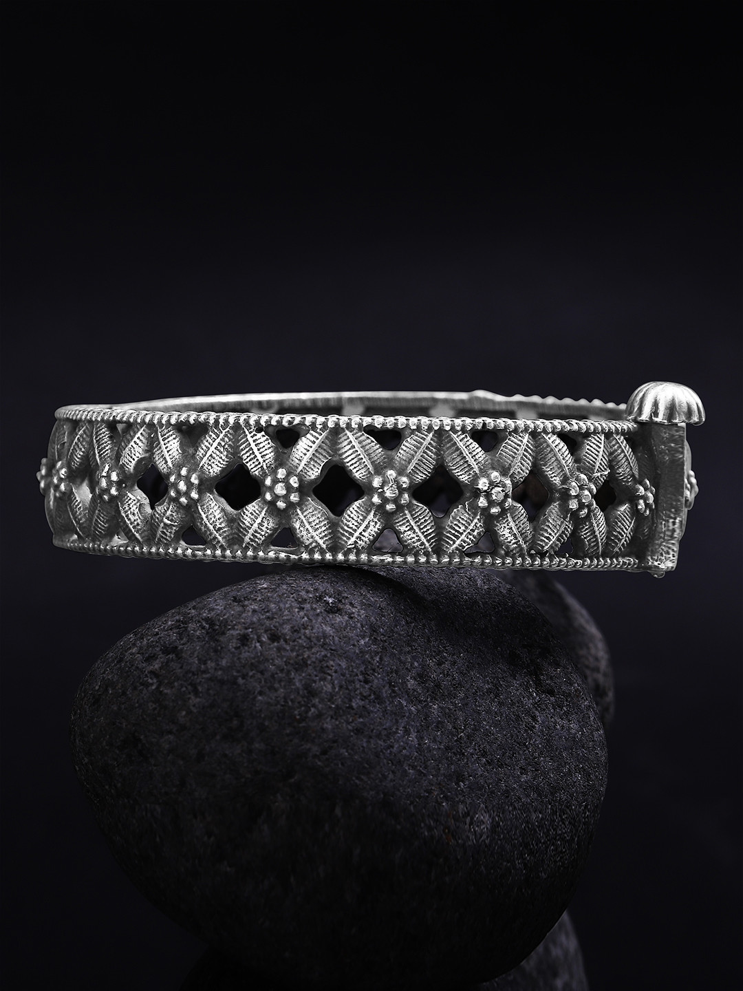 

Rubans Women Silver-Toned Oxidised Bangle-Style Bracelet