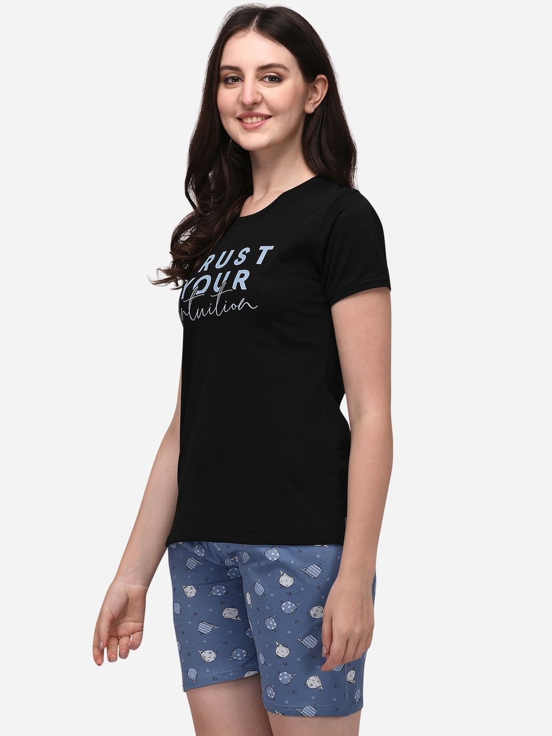 

Lenissa Women Black & Teal Printed Night Suit