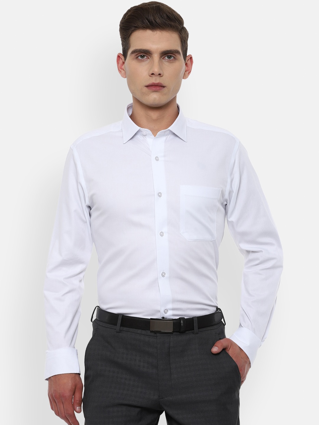 

Louis Philippe Gods & Kings Men White Solid Slim Fit Pure Cotton Formal Shirt