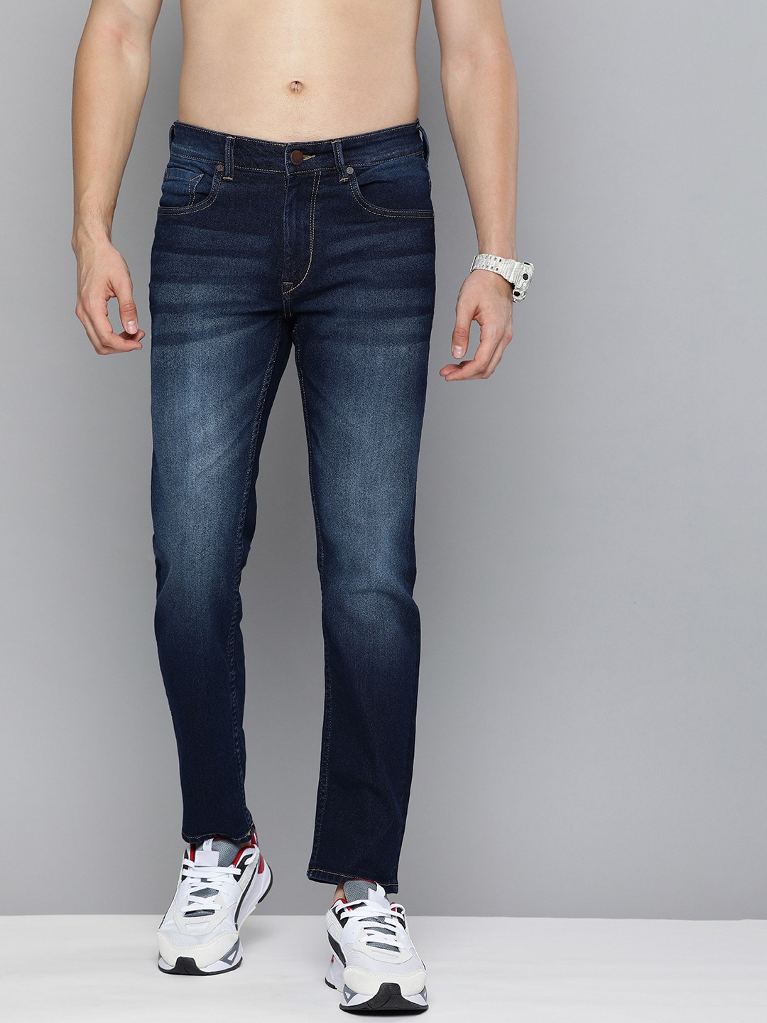 

HERE&NOW Men Blue Light Fade Stretchable Jeans